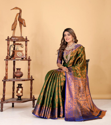 jayant creation Self Design, Woven Daily Wear Silk Blend, Jacquard Saree(Green)