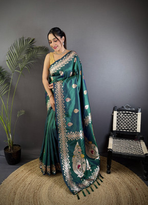 Divastri Printed Banarasi Cotton Silk Saree(Dark Green)
