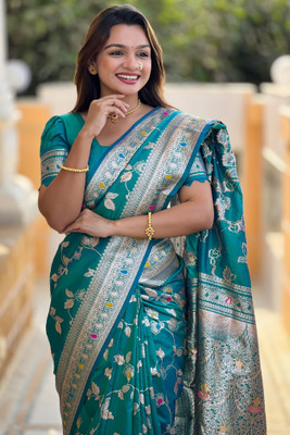 ROOP LAVANYA Printed Banarasi Jacquard, Art Silk Saree(Green)