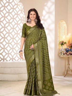 J6 Designers Floral Print Bandhani Art Silk Saree(Green)