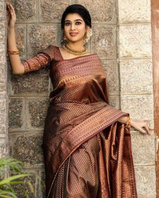 Hetasvi fashion Embellished, Self Design, Woven, Solid/Plain, Striped Banarasi Pure Silk, Art Silk Saree(Purple)