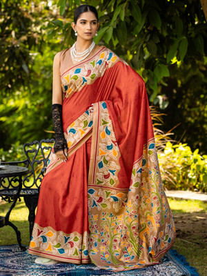 Divastri Printed Hand Batik Cotton Blend Saree(Multicolor)