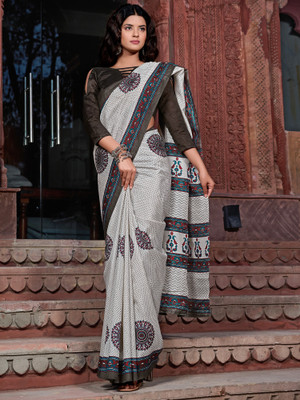 Divastri Printed Bollywood Silk Blend Saree(Beige)