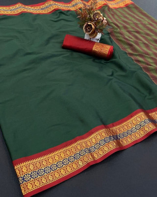 looknchoice Woven Banarasi Silk Blend Saree(Green)