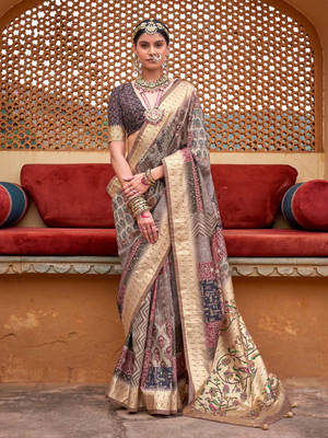 Divastri Woven Chinnalapattu Silk Blend Saree(Beige)