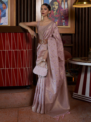 Divastri Woven Kanjivaram Silk Blend Saree(Purple)