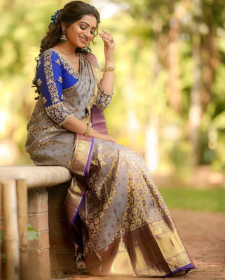 Begum Collection Self Design Kanjivaram Art Silk Saree(Cream)