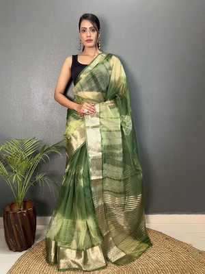 HERE N NOW Woven Banarasi Organza Saree(Green)