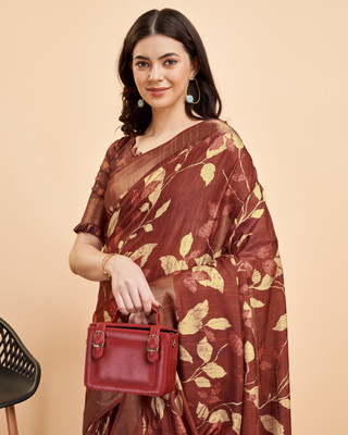 Divastri Digital Print Handloom Silk Blend Saree(Brown)