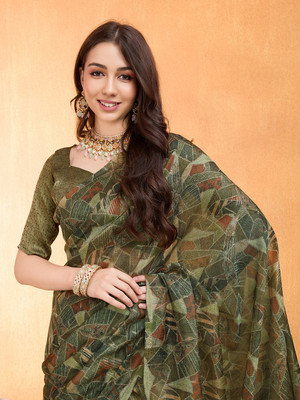 MANTROTSAV Digital Print Bollywood Silk Blend Saree(Green)
