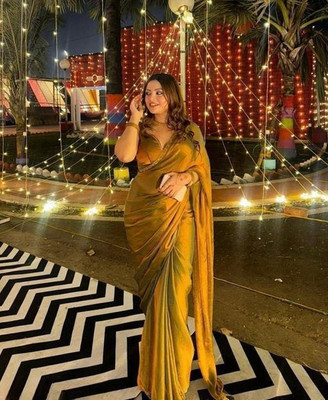 nirave fashion Solid/Plain Maheshwari Chiffon Saree(Gold)