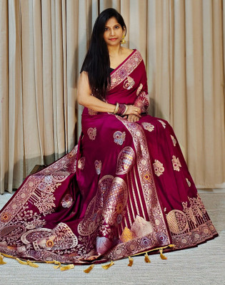 SHARDHA FASHION Woven, Embroidered Banarasi Pure Silk Saree(Black, Yellow)