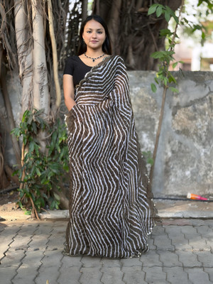 MAHADEV NX Self Design Bollywood Georgette Saree(Black)