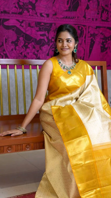 NIRLABH Striped Banarasi Pure Silk Saree(White)