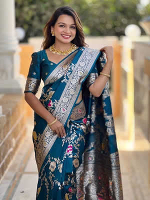 DIVINE JUNCTION WEAR Woven, Self Design, Paisley, Floral Print Banarasi Satin Saree(Blue)