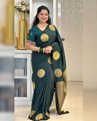 CynorFab Woven Kanjivaram Art Silk, Pure Silk Saree(Green, Multicolor)