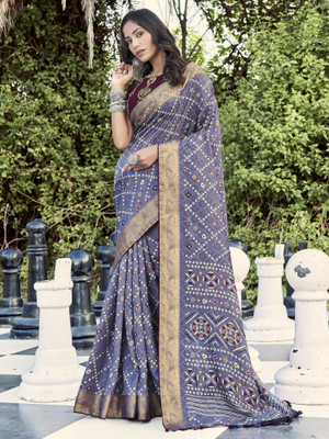 Sareemall Printed Bandhani Silk Blend Saree(Purple)