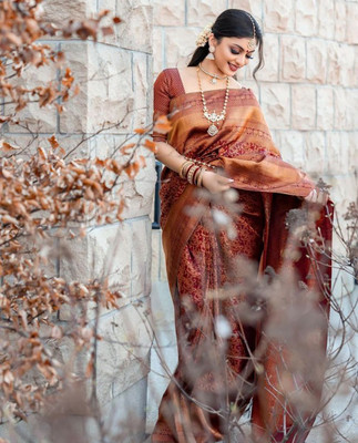 Anjaneya Sarees Woven Banarasi Silk Blend Saree(Maroon)