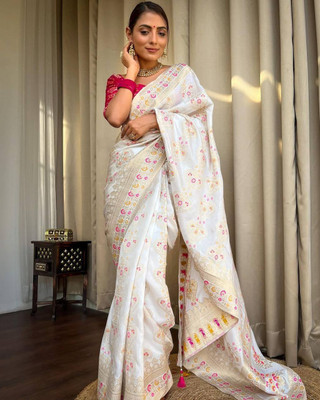 KRIYANSH Self Design, Woven, Applique, Printed, Temple Border, Striped Kanjivaram Jacquard, Art Silk Saree(White)