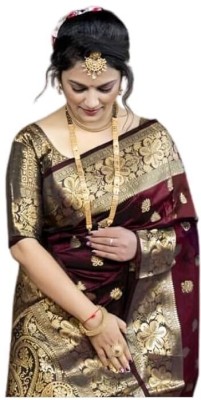 Sanu Silk Woven Kanjivaram Silk Blend Saree(Maroon)