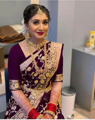 shinya Woven, Floral Print, Embellished, Self Design Banarasi Jacquard Saree(Purple)