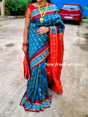 MHSareeDestination Woven, Color Block, Temple Border Sambalpuri Pure Silk Saree(Light Blue)