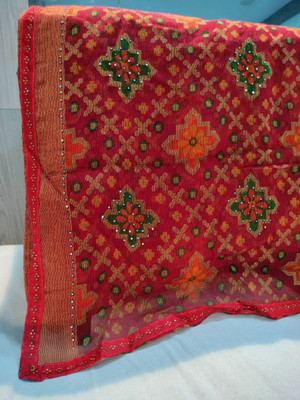 Madhur milan Printed, Floral Print Bollywood Viscose Rayon, Chiffon Saree(Red)