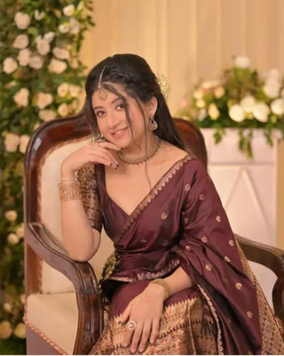 siyaramfabrics Digital Print, Woven Mekhela Chador Cotton Silk Saree(Maroon)