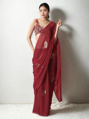 Divastri Solid/Plain Bollywood Georgette Saree(Maroon)