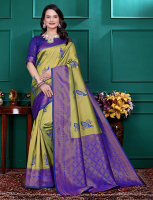 Divastri Woven, Embellished Handloom Silk Blend Saree(Yellow, Dark Blue)