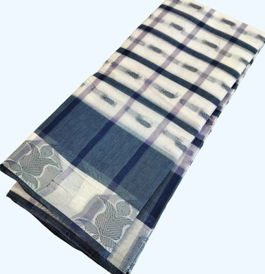 kunduhouse Self Design Tant Pure Cotton Saree(Green)