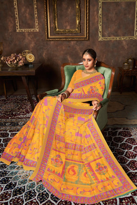 nirmal creation Printed Daily Wear Crepe Saree(Multicolor)