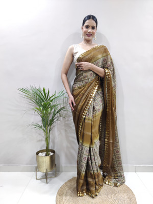 YANKITA Embellished Daily Wear Georgette Saree(Light Green)
