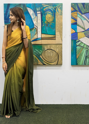 Riddhi textile Hub Dyed Bollywood Chiffon Saree(Yellow)