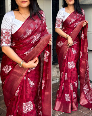 Dhanlaxmi CreationLLP Checkered Bollywood Jute Silk Saree(Maroon)