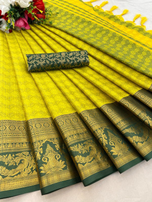 yourwish Woven, Embellished, Self Design Banarasi Silk Blend, Jacquard Saree(Light Green, Dark Green, Gold)