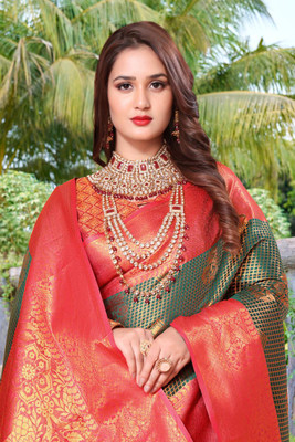 LAVYANSH CREATION Self Design, Woven Banarasi Art Silk, Jacquard Saree(Green)