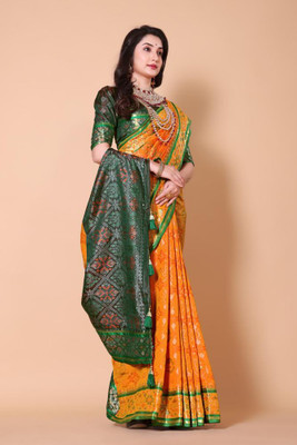 LAVYANSH CREATION Self Design, Printed Patola Silk Blend, Jacquard Saree(Yellow)