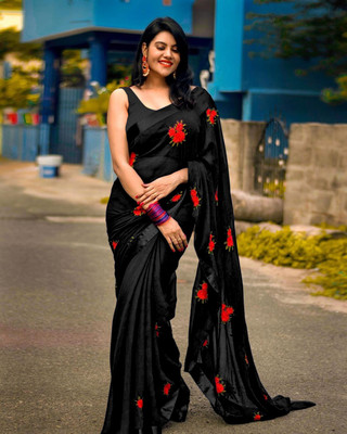 JSItaliya Embroidered Bollywood Georgette Saree(Black)