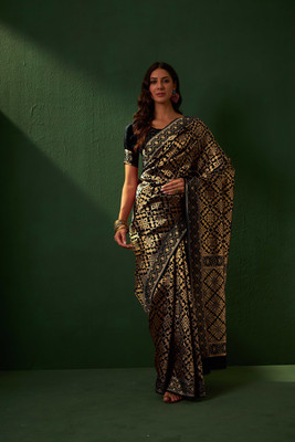 Suha Woven Banarasi Art Silk Saree(Black)