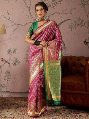Dori Woven, Self Design Banarasi Silk Blend, Jacquard Saree(Purple, Green)