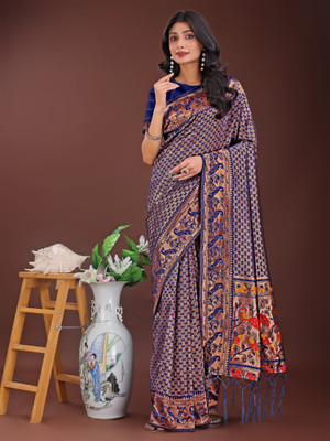 Divastri Woven Kanjivaram Silk Blend Saree(Dark Blue)