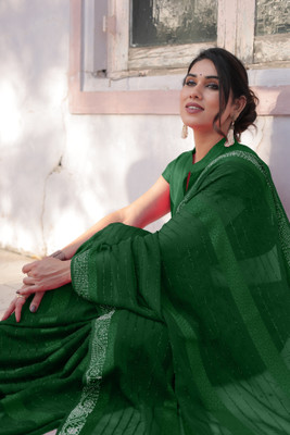 MIRCHI FASHION Solid/Plain, Embellished Bollywood Georgette Saree(Dark Green)