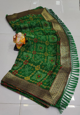 SHIV COLLECTION Printed Bandhani Georgette Saree(Green)