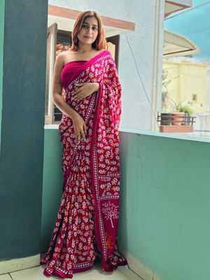 HERE&NOW Printed Ikkat Pure Cotton Saree(Maroon)