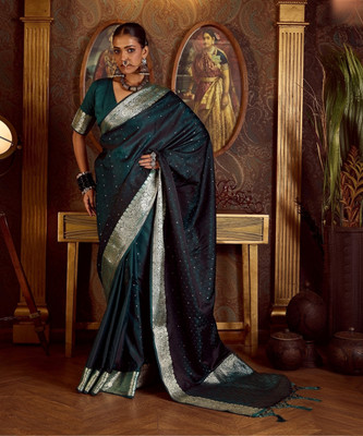 Urbanari Woven, Self Design Banarasi Silk Blend, Jacquard Saree(Green)