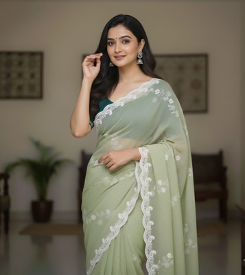AMIYASILKMILLS Embroidered, Floral Print Bollywood Chiffon Saree(Green)