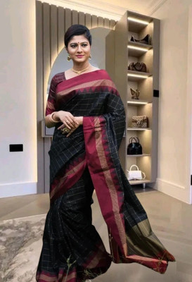 YASHIKA Self Design Kanjivaram Silk Blend Saree(Black)
