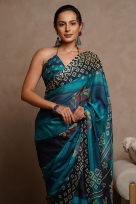 MIRCHI FASHION Printed, Floral Print Daily Wear Chiffon, Georgette Saree(Light Blue, Dark Blue)