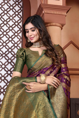 jayant creation Self Design, Woven Banarasi Silk Blend, Jacquard Saree(Purple)